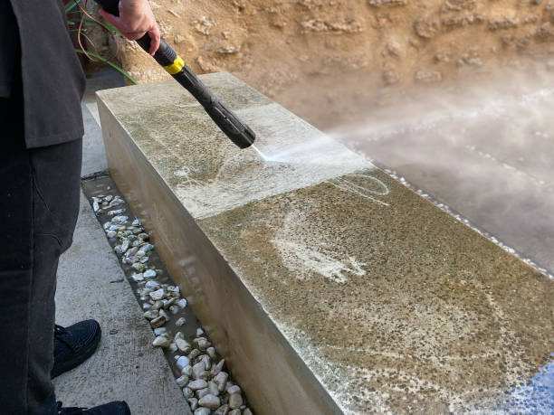 Best Garage Pressure Washing  in Old Hill, CT